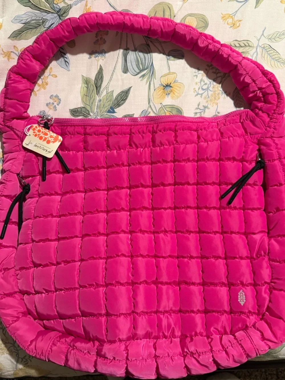 Free People Quilted Puffer Hobo Bag - Hot Pink 🔥